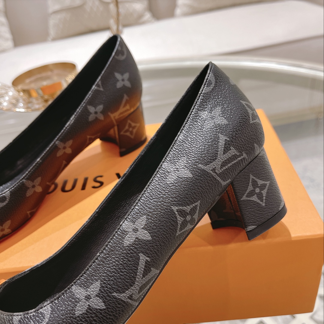 L0vis Vvtt0n Madeleine Pump Black For Women 4.5cm/1.8in