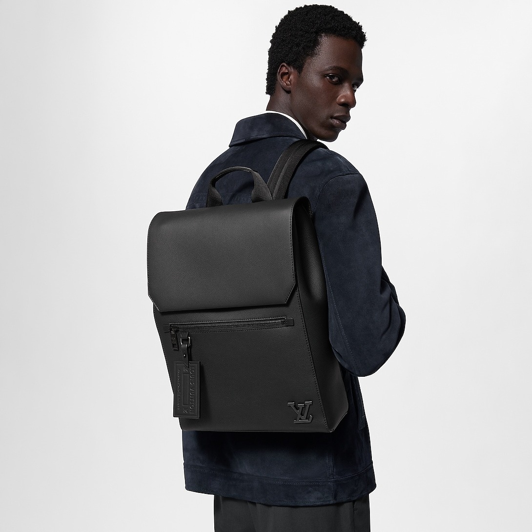 L0vis Vvtt0n Fastline Backpack Black For Men 11.8in/30cm M21367