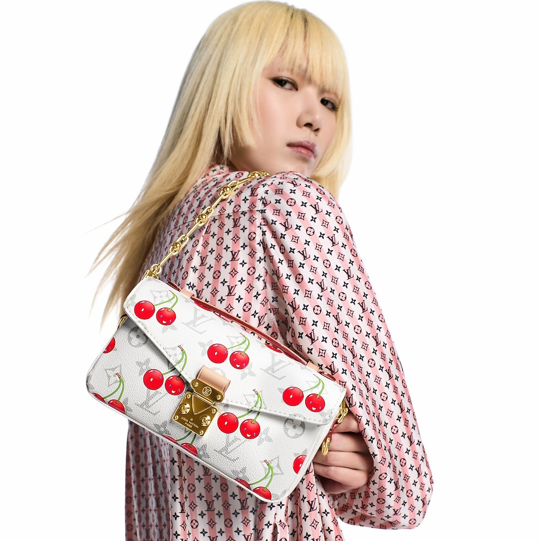 [True-to-ORIGINAL] L0vis Vvtt0n LV x TM Pochette Métis East West Cherry Canvas For Women 8.5in/21.5cm M14231