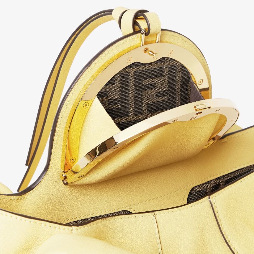 [True-to-ORIGINAL] F**di Spy Small Bag Yellow For Women 12.6in/32cm 8BR838AYCTF1NPV