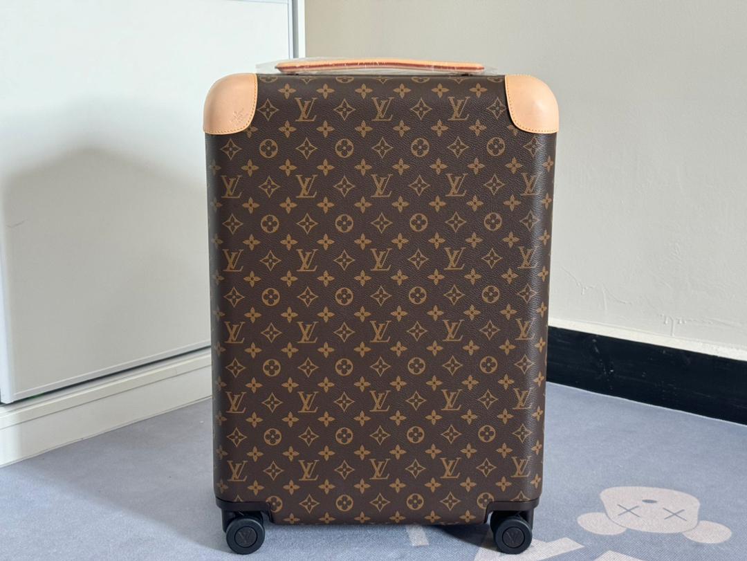 L0vis Vvtt0n Horizon 55 Brown 21.7in/55cm M23203