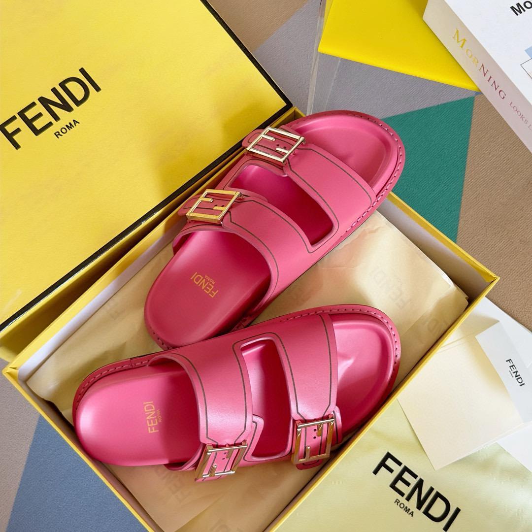 F**di Feel Pink For Women- 8X8326NA7F1K9Y