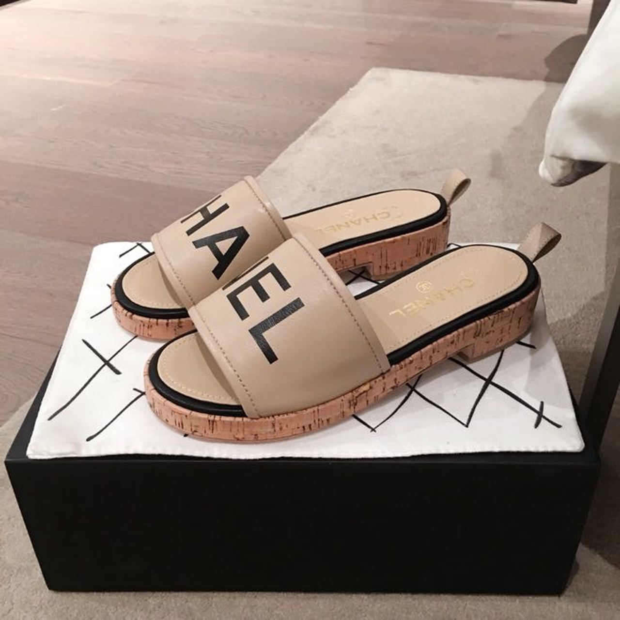 Ch**el Woven Chain Cork Sandals Tweed Beige/Black For Women, Women’s Shoes