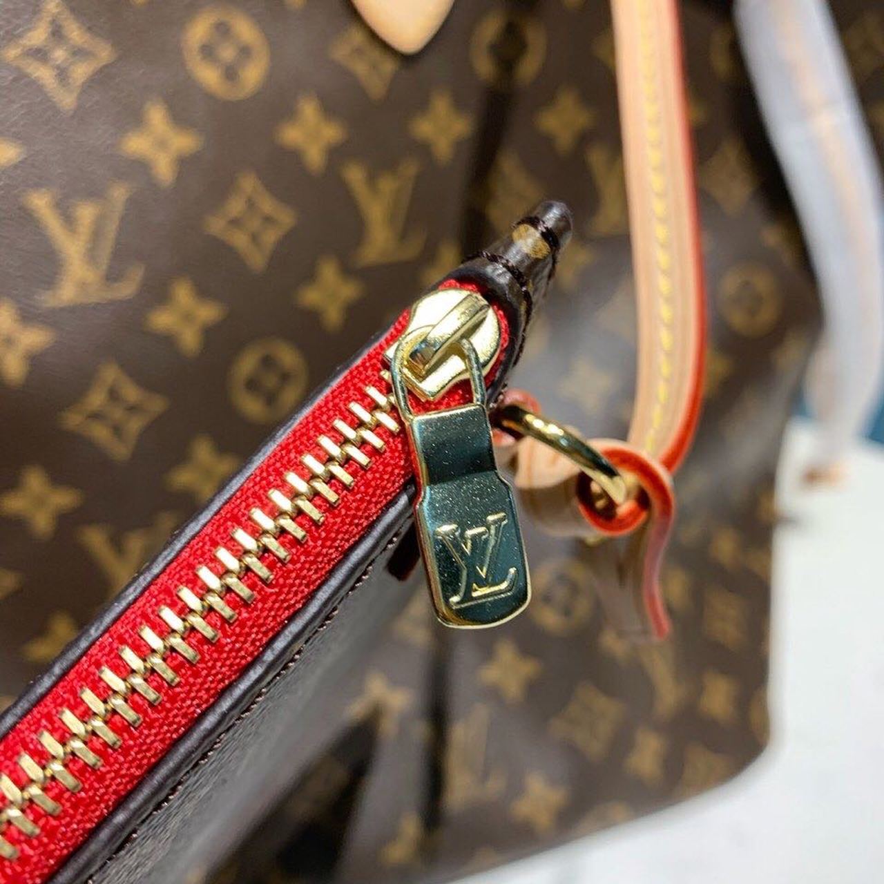 L0vis Vvtt0n Neverfull GM Tote Bag Monogram Canvas Red For Women, Women’s Handbags, Shoulder Bags 15.7in/40cm LV M41181