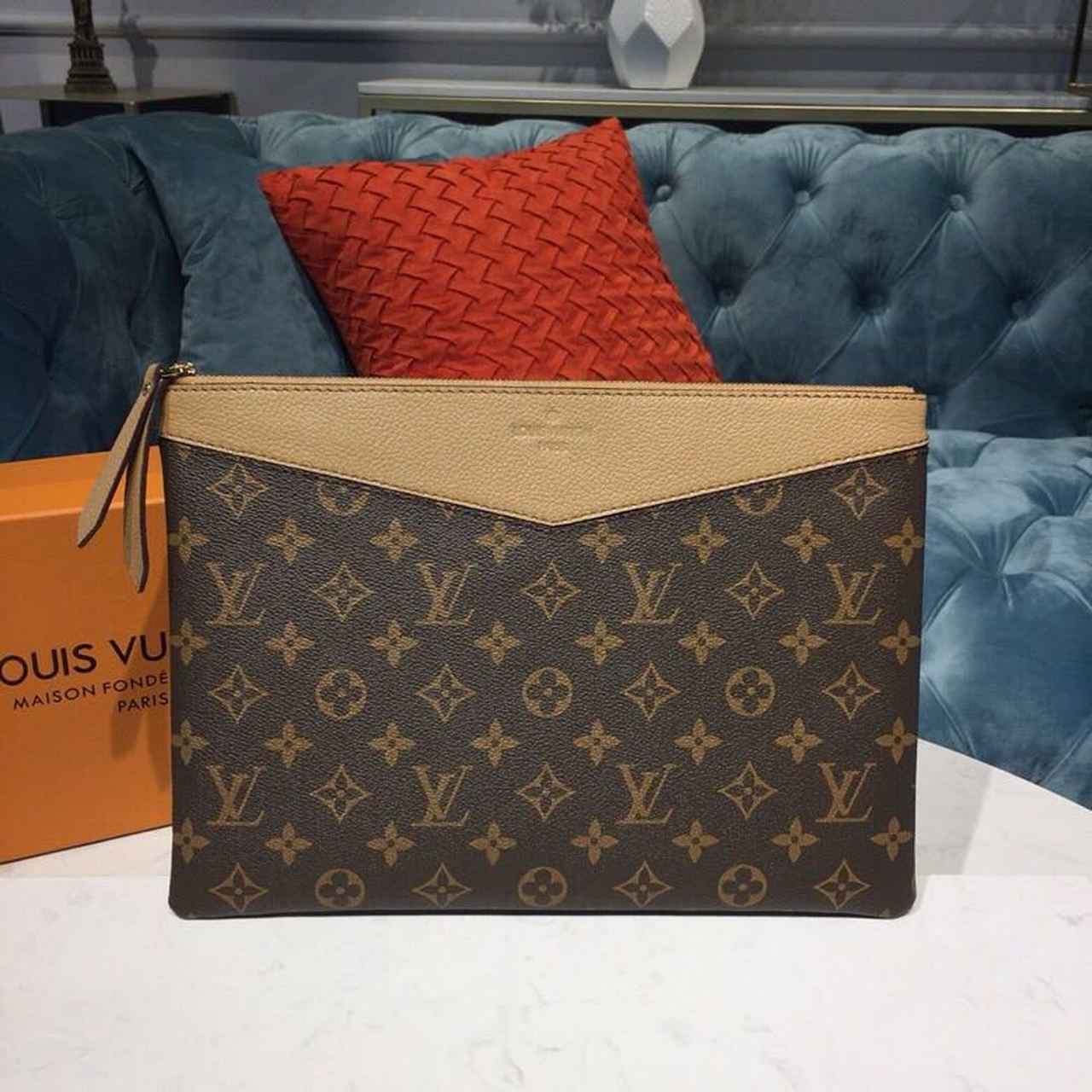 L0vis Vvtt0n Daily Pouch Monogram Canvas Spring/Summer Collection Sesame For Women, Women’s Wallet 30cm LV M64591