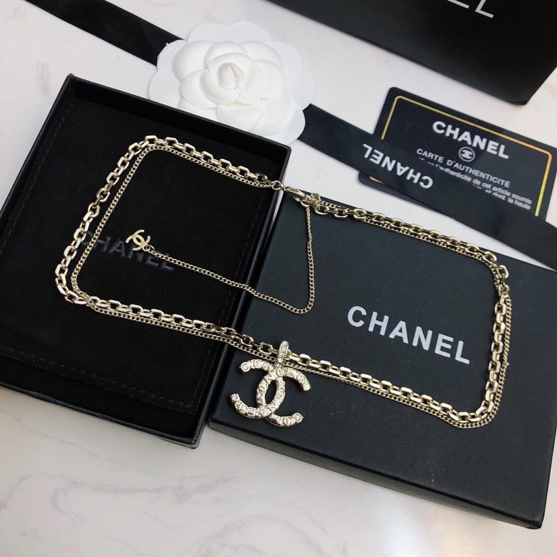 Ch**el Necklace
