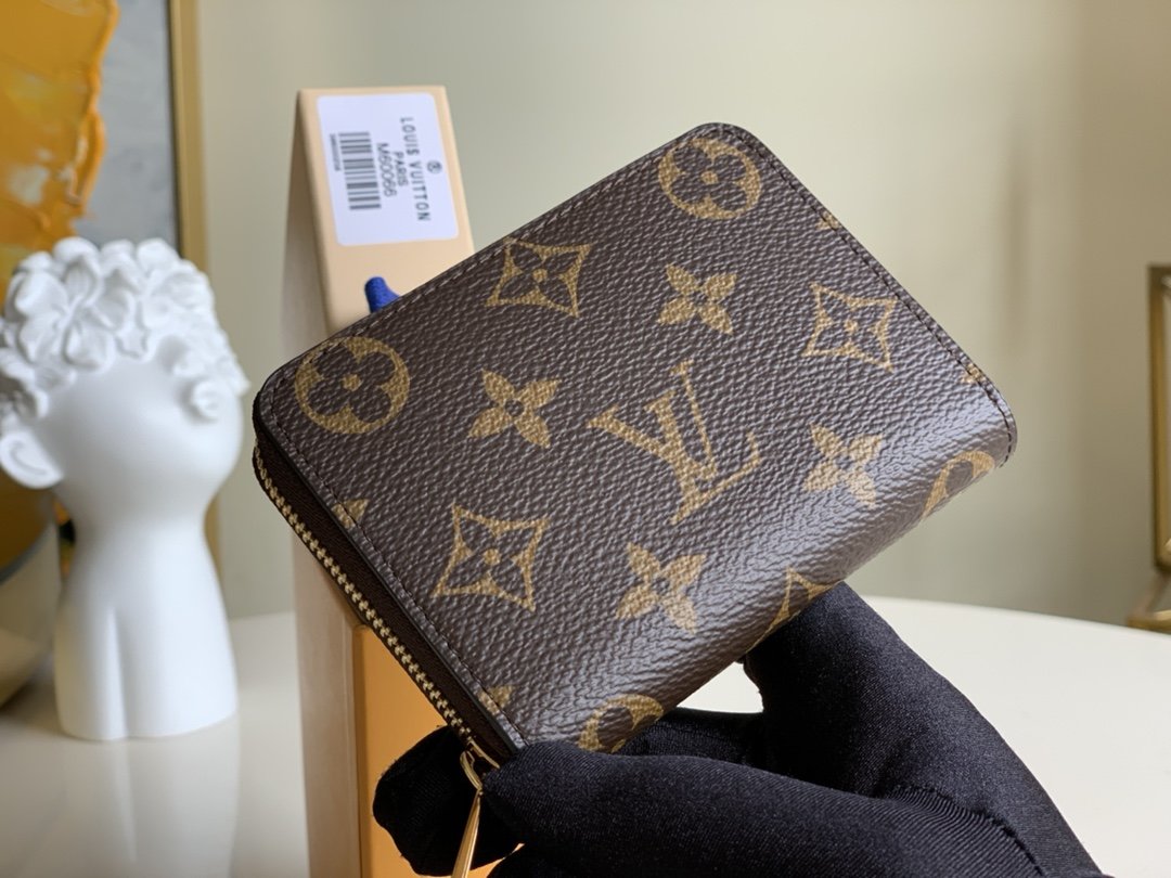 L0vis Vvtt0n Zippy Coin Purse In Monogram Canvas For Women, Women’s Wallet 11cm LV M60067