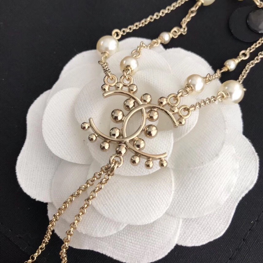 Ch**el Necklace