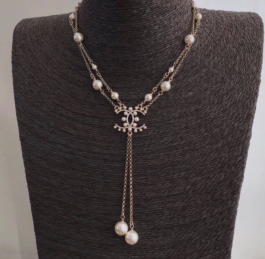 Ch**el Necklace