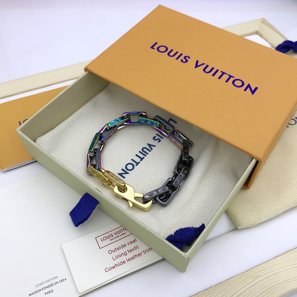 L0vis Vvtt0n Jewelry