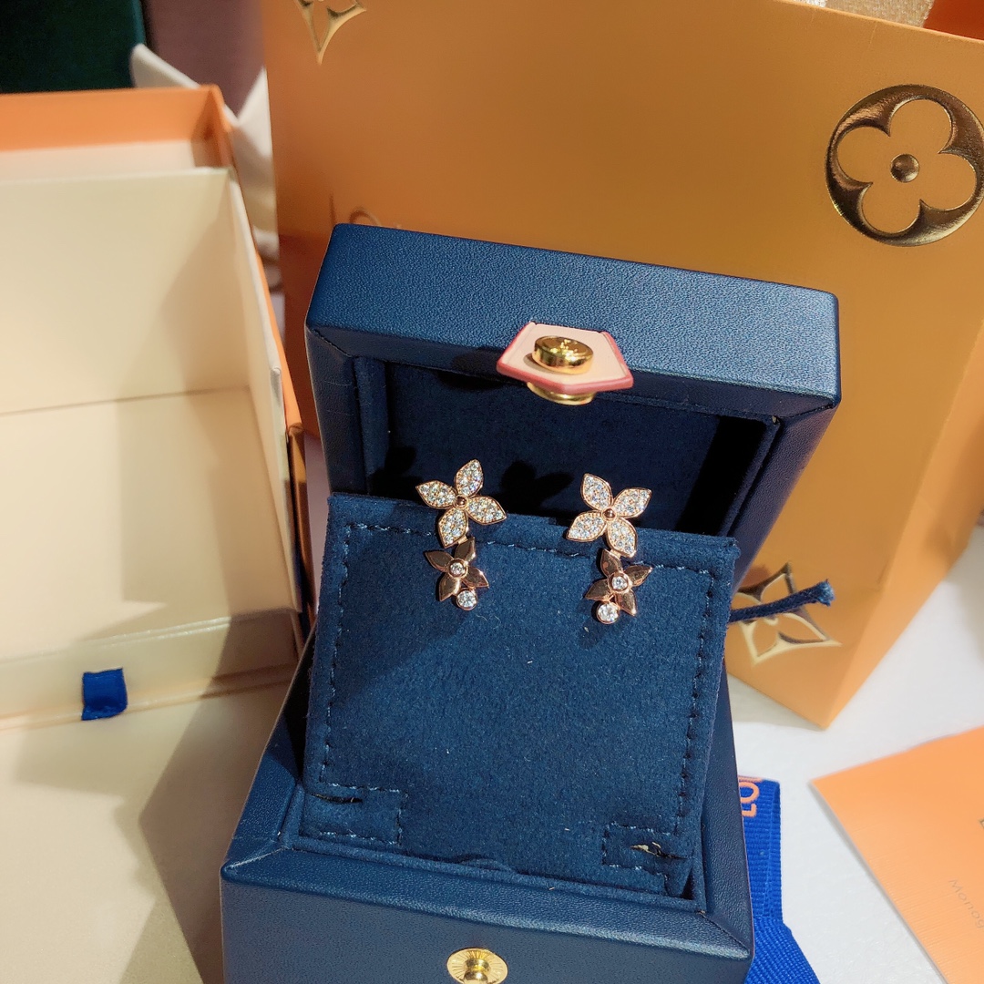 L0vis Vvtt0n Earrings