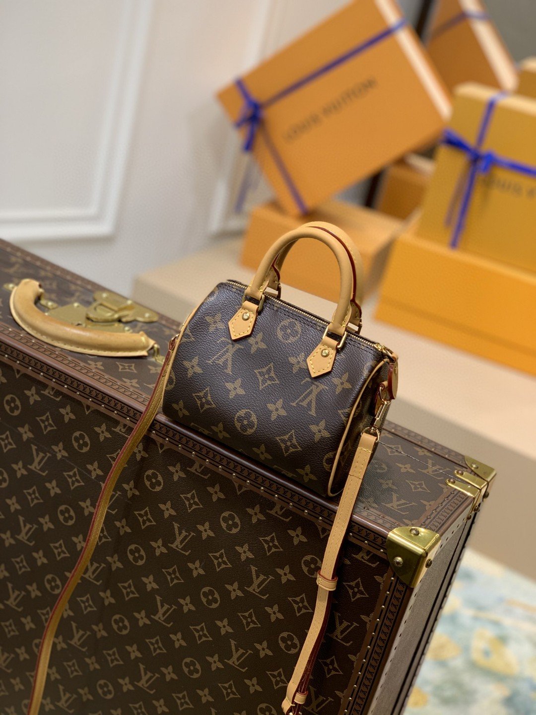 L0vis Vvtt0n Nano Speedy Monogram Canvas Brown – M81085
