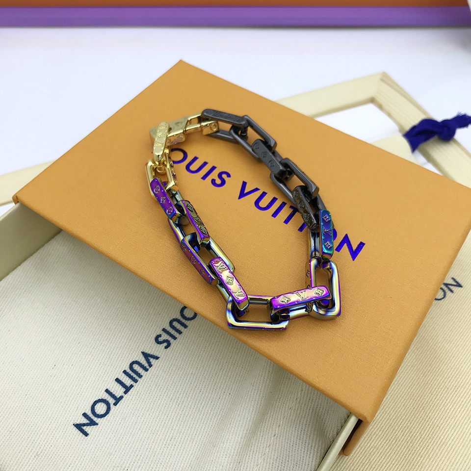 L0vis Vvtt0n Jewelry