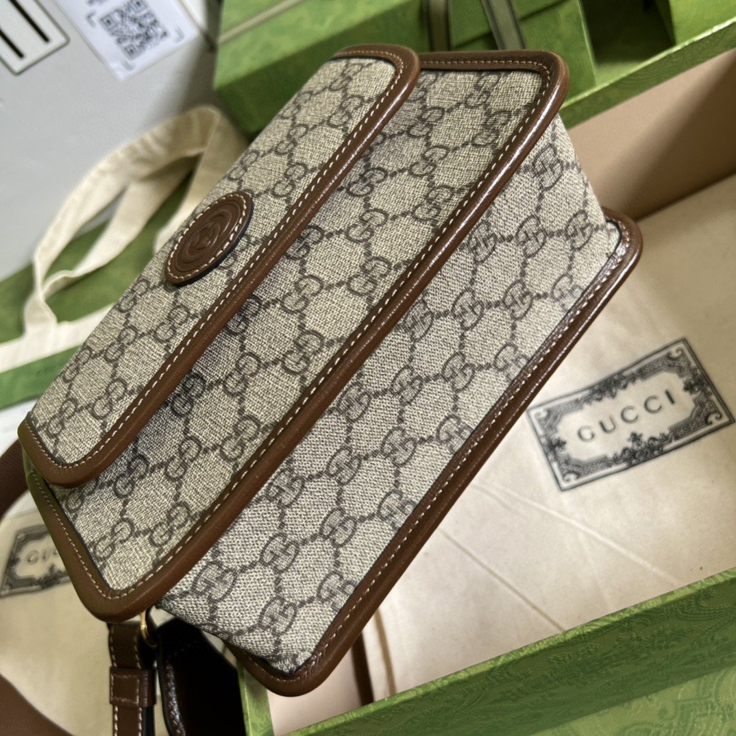 Gvc*1 Messenger Bag With Interlocking G Beige And Ebony GG Svp*me Canvas And Brown For Men 8in/21cm GG 674164 92THG