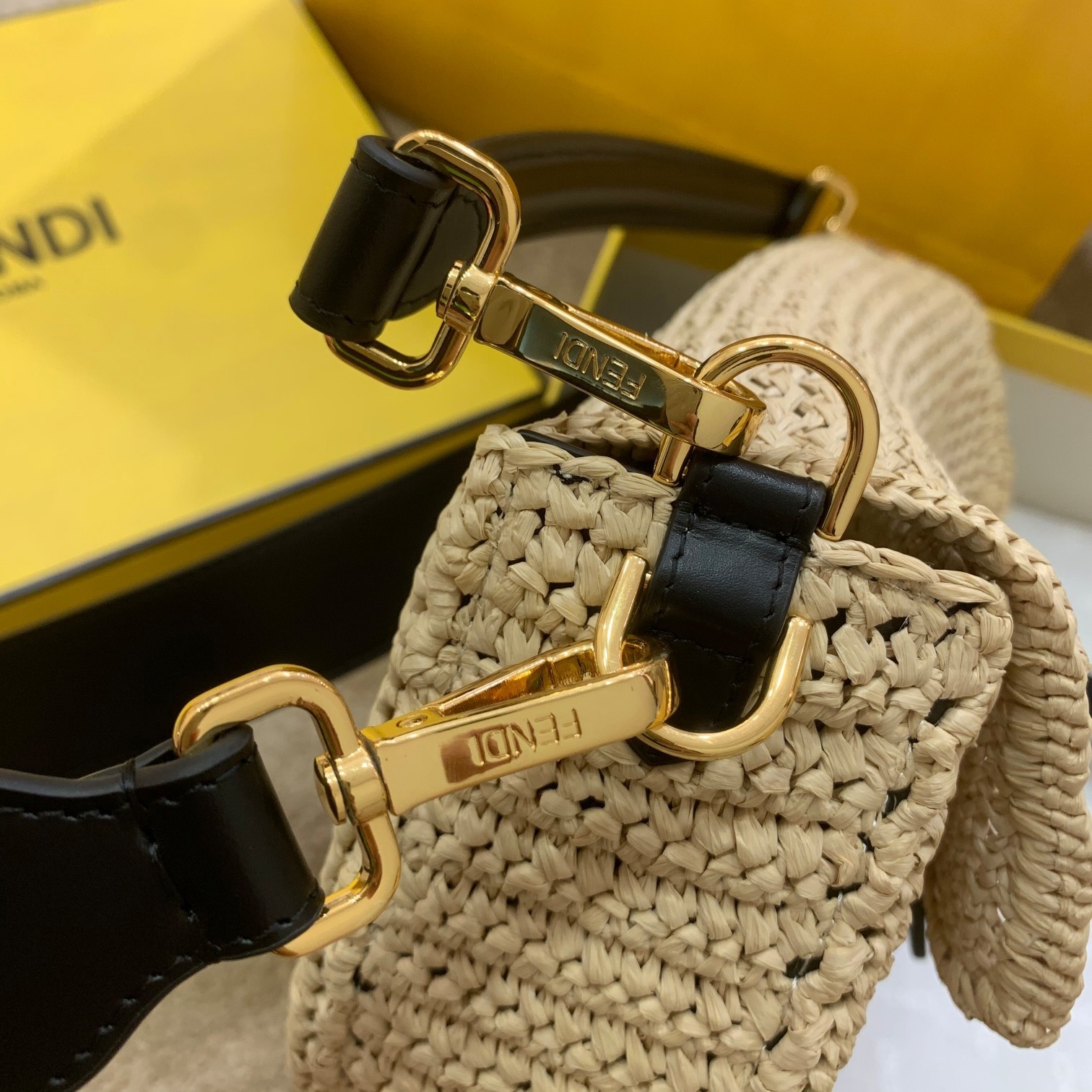 F**di Baguette Woven Straw Black For Women, Women’s Handbags, Shoulder And Crossbody Bags 10.2in/26cm FF