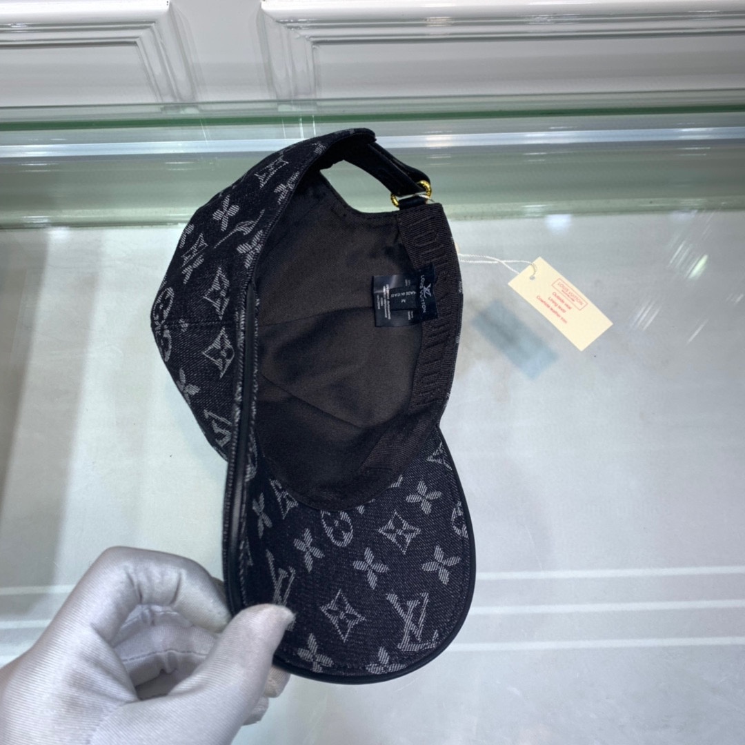 L0vis Vvtt0n Monogram Jacquard Denim Cap Black LV Cap