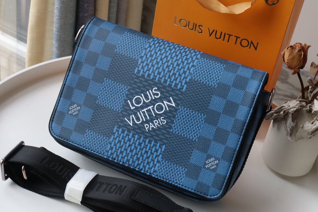 L0vis Vvtt0n Studio Messenger Damier Graphite Blue For Men, Men’s Bags, Shoulder And Crossbody Bags 9.3in/25.3cm LV N50026