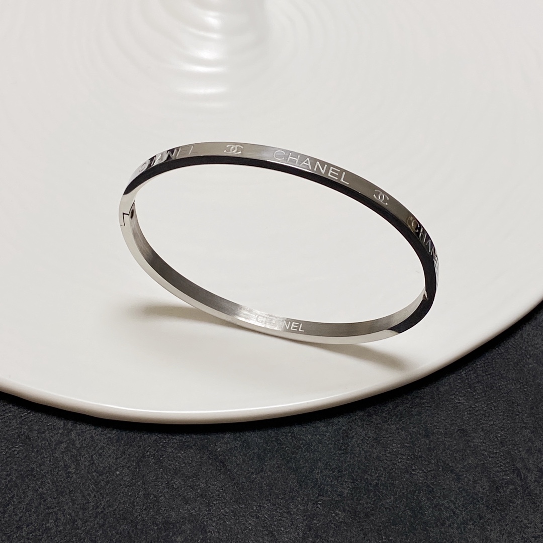 Ch**el Bracelet