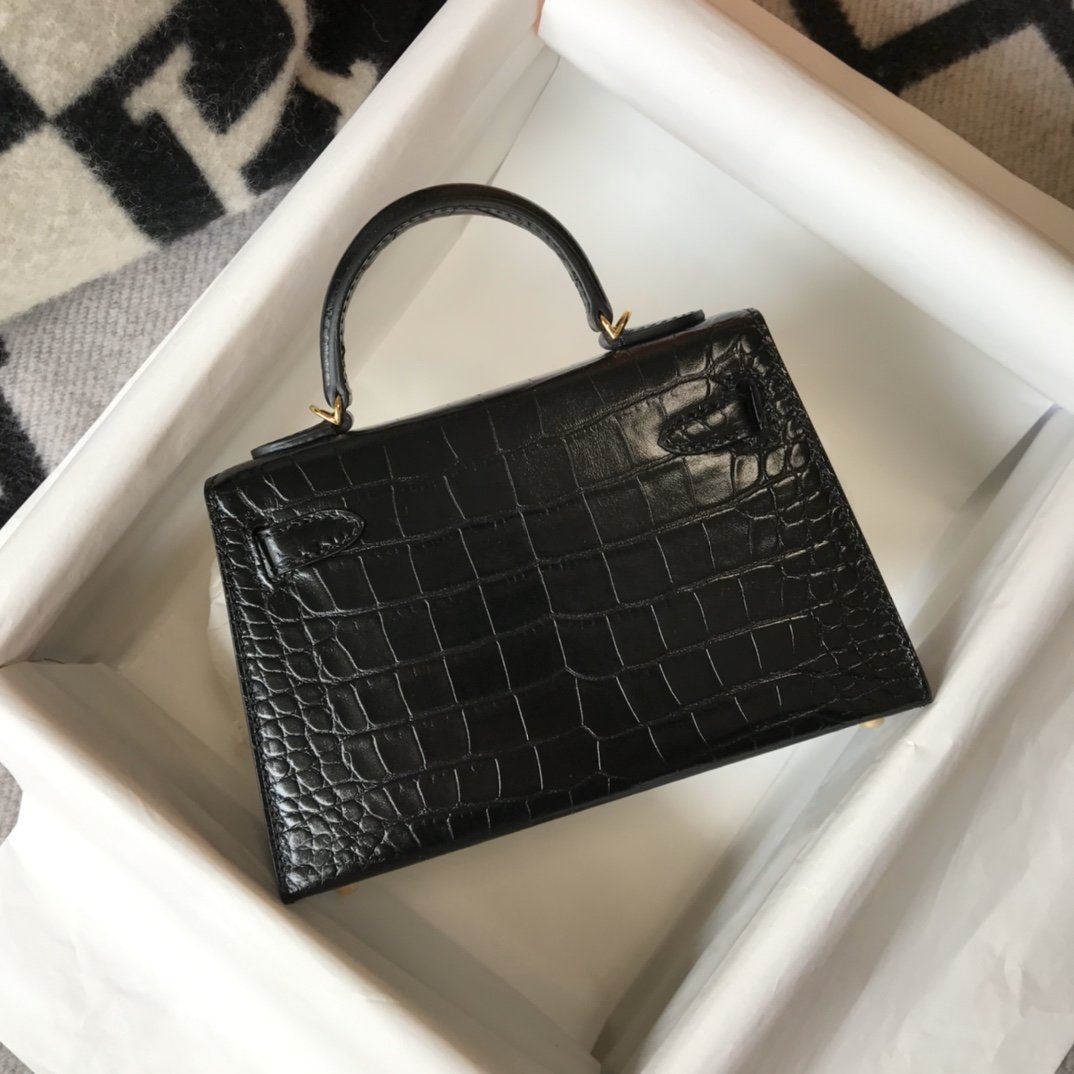 H**me5 Kelly Black For Women Gold Toned Hardware 7.8in/20cm