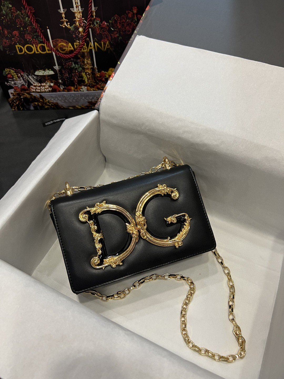 Dolce & Gabbana Nappa DG Girls Shoulder Bag Black For Women 8.3in/21cm DG BB6498AZ80180999