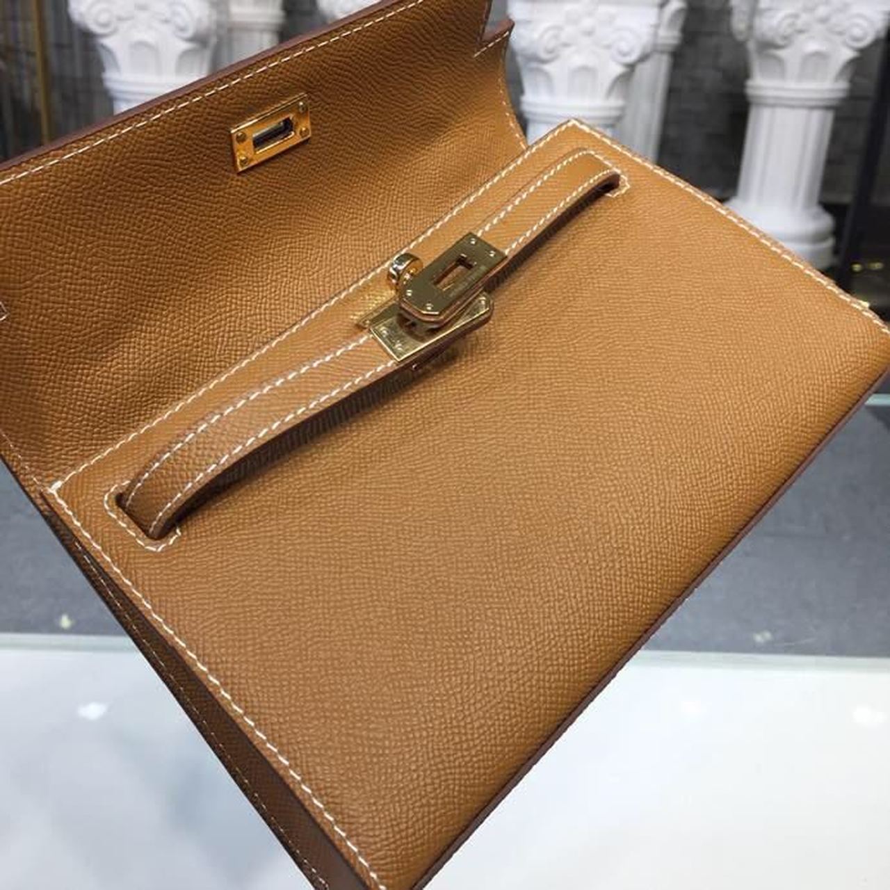 H**me5 Mini Kelly KP Pochette Gold For Women Gold Toned Hardware 8.7in/22cm