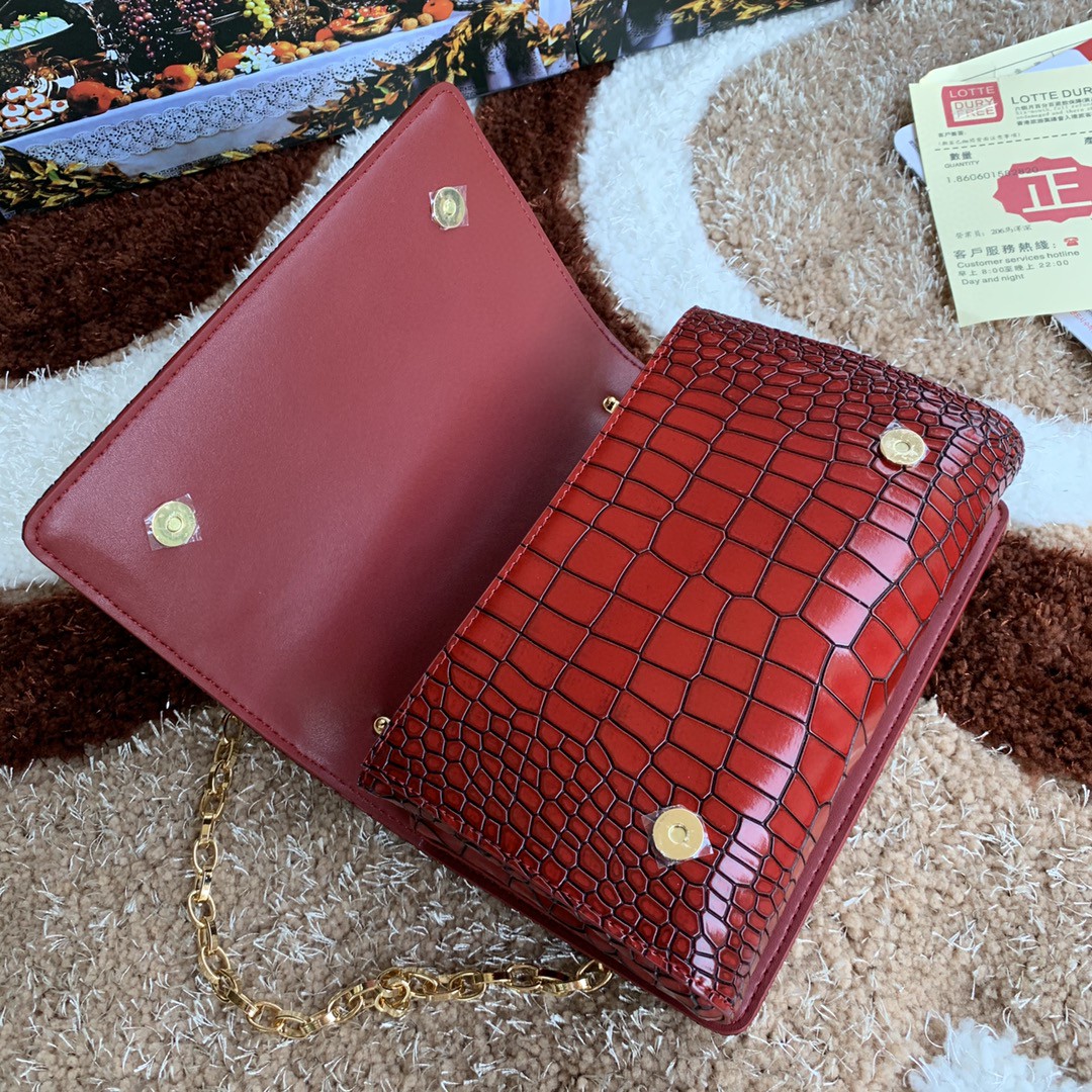 Dolce & Gabbana DG Girls CrossBody Bag Burgundy For Women 8.3in/21cm DG