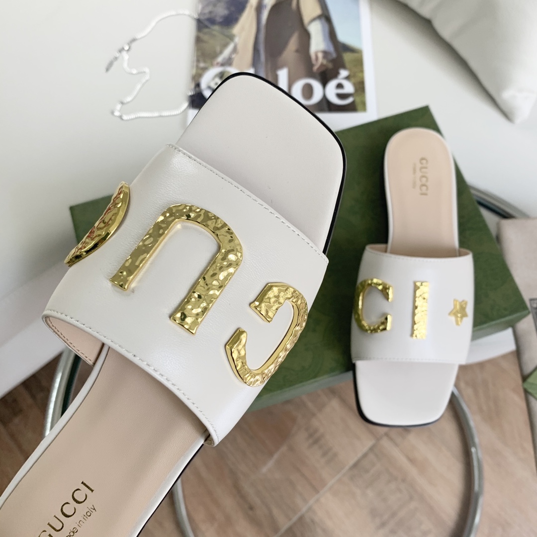 Gvc*1 Women’s ‘Gvc*1’ Slide White For Women GG 694858 C9D00 9022