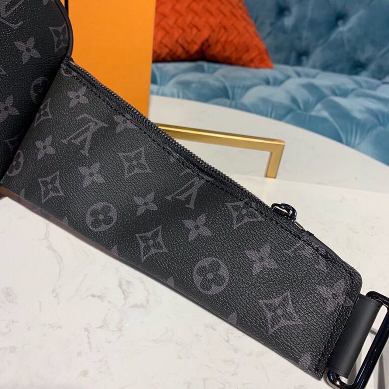 L0vis Vvtt0n Bumbag Monogram Eclipse Canvas For Men, Men’s Belt Bags 11in/28cm LV M42906