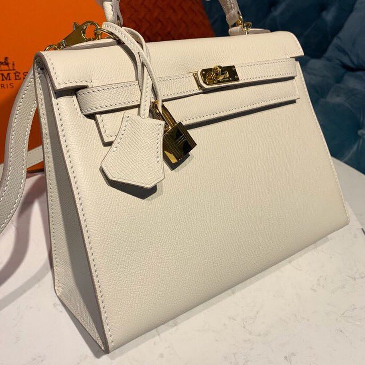 H**me5 Kelly Craie For Women Gold Toned Hardware 10in/25cm