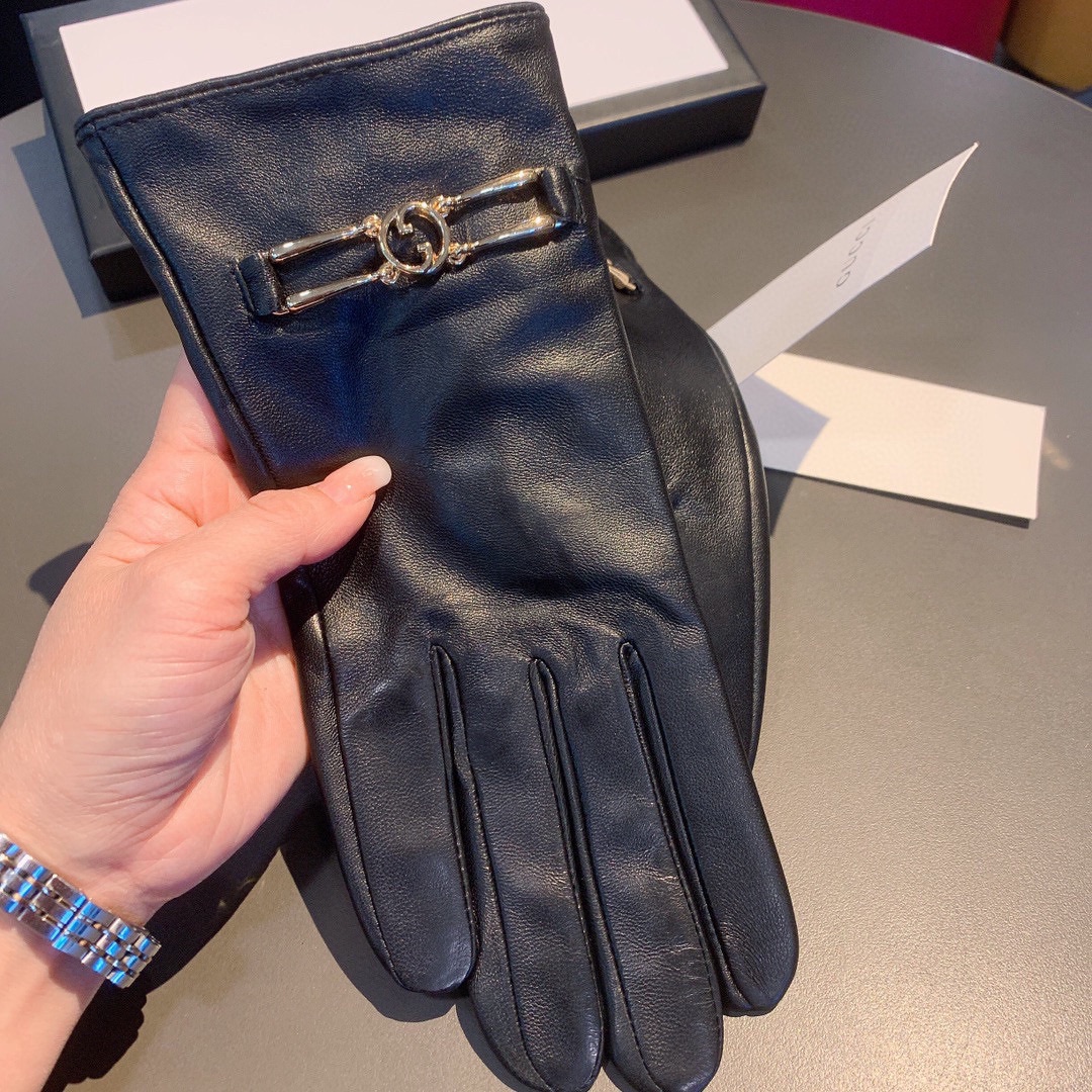 Gvc*1 Gloves With Signature Double G Motif In Black