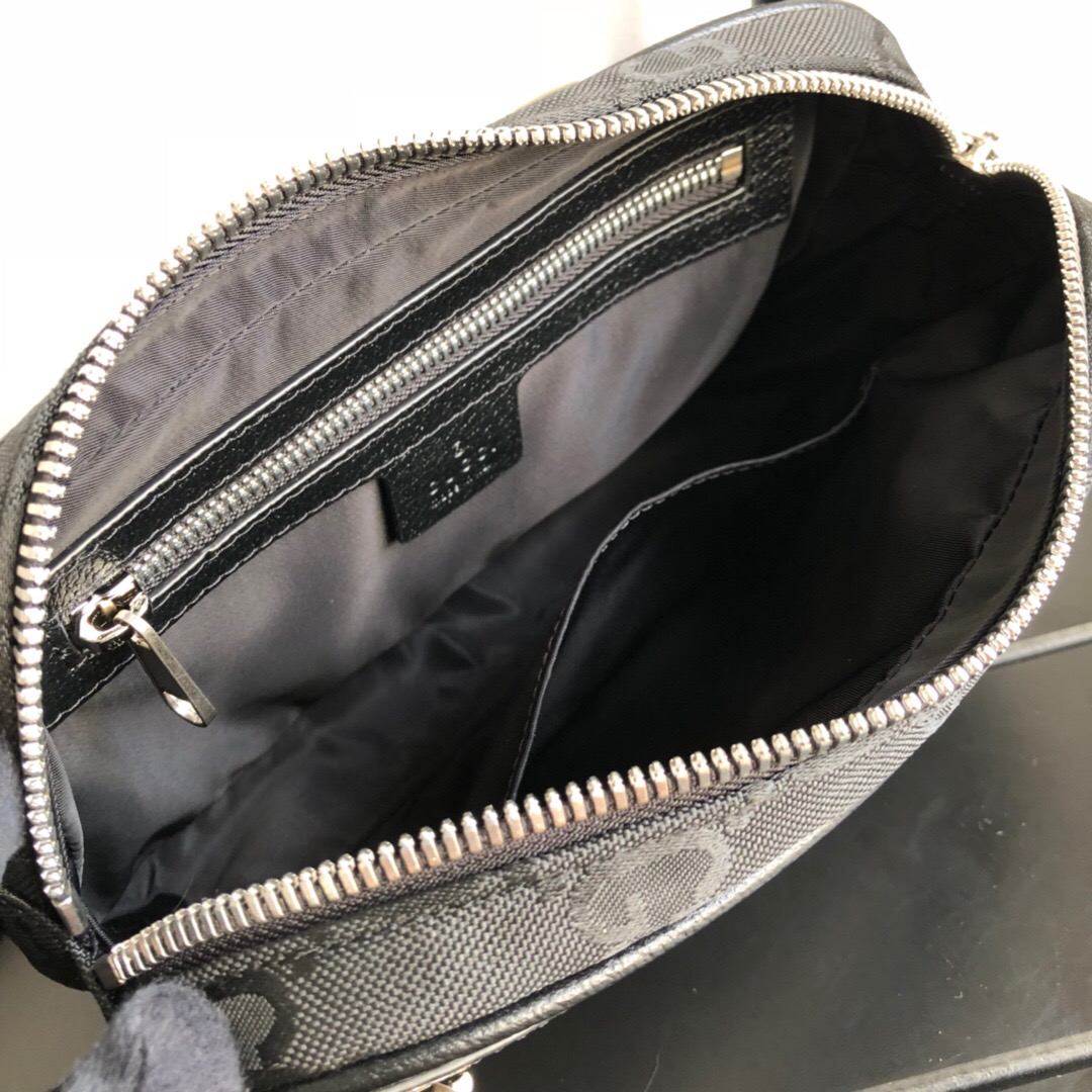 Gvc*1 Gvc*1 Off The Grid Belt Bag Black GG ECONYL® For Men 9.5in/24cm GG 631341 H9HBN 1000