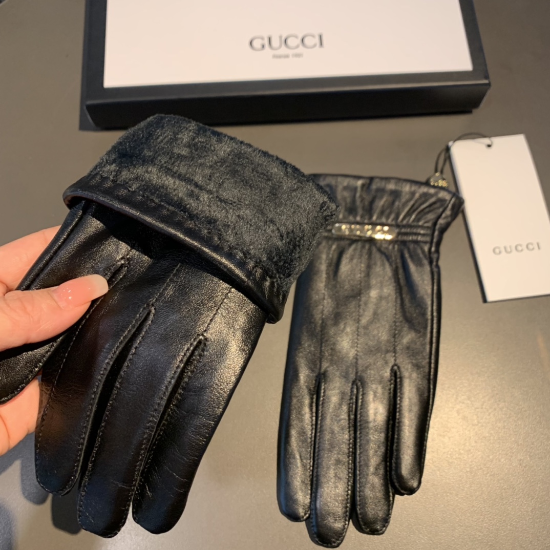Gvc*1 Gloves With Signature Double G Motif In Black