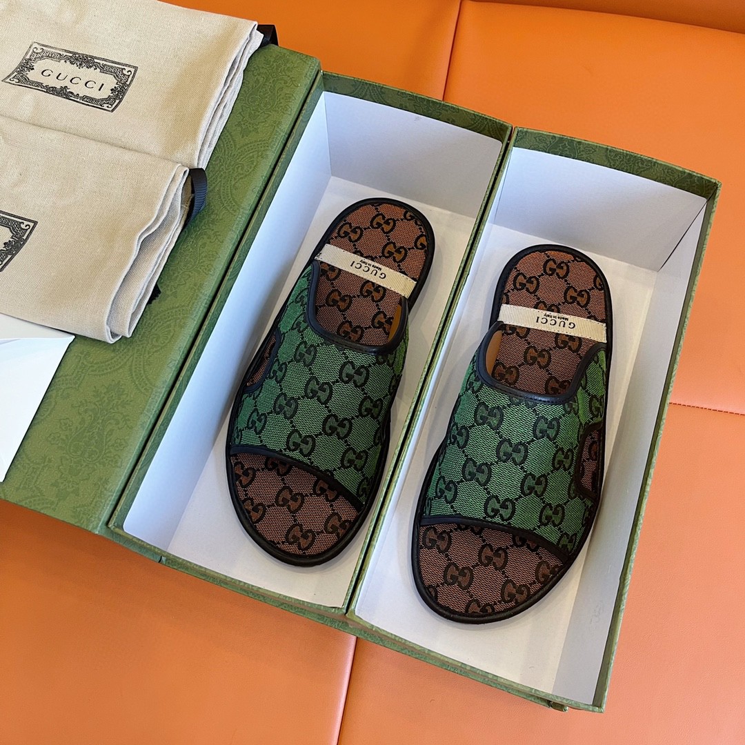 Gvc*1 Men’s GG Svp*me Slide Sandal Orange And Green For Men 624879