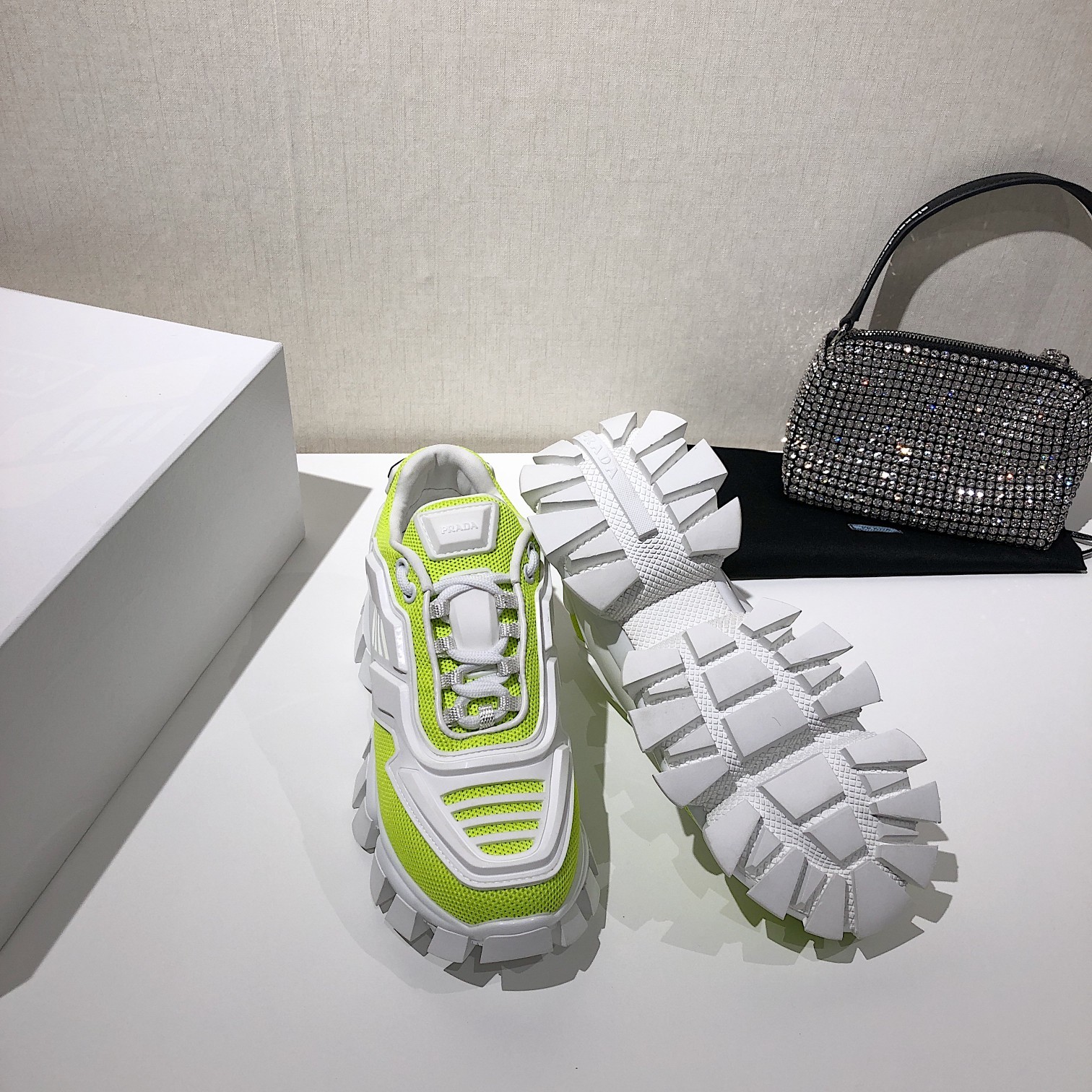 Pra*a Cloudbust Thunder Sneakers Green And White For Women PRD