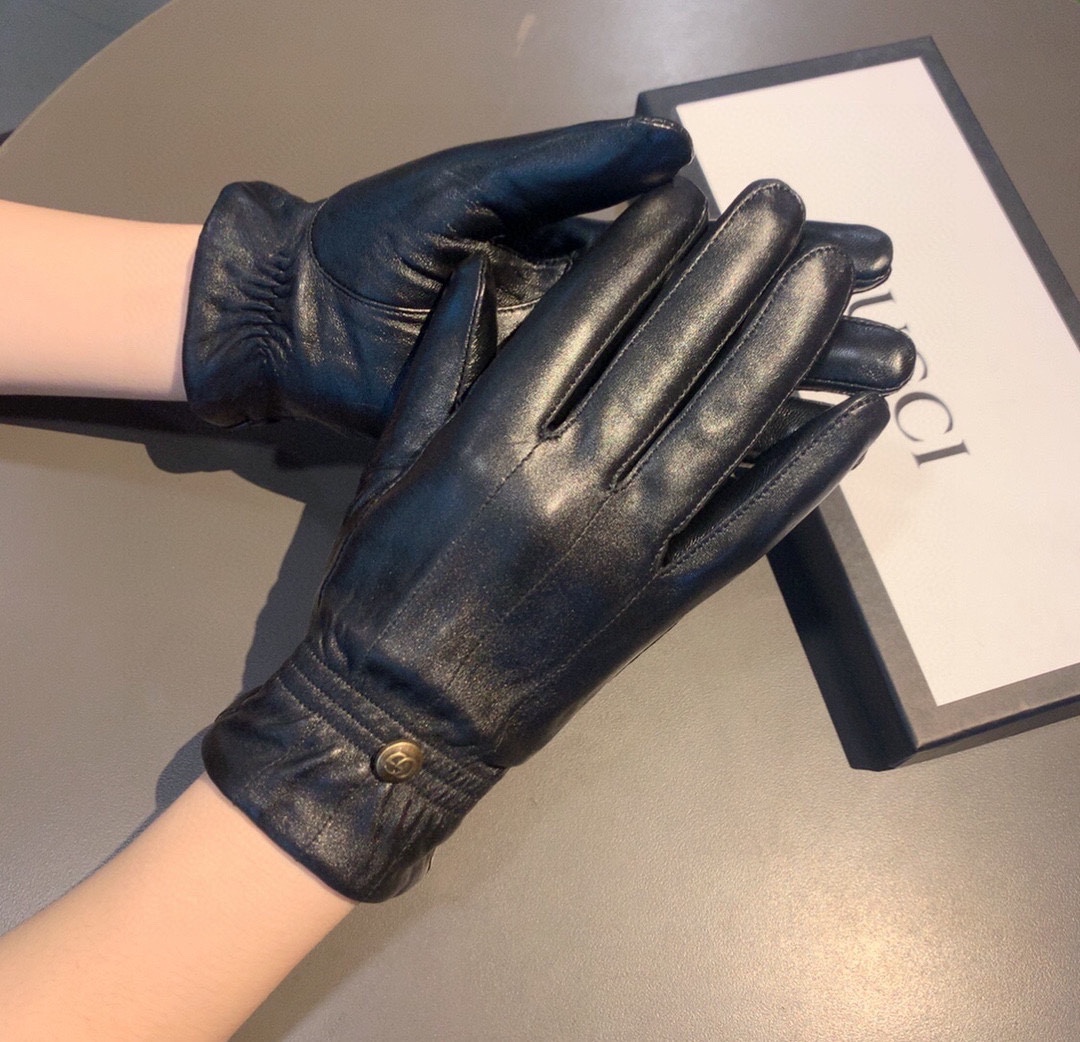 Gvc*1 Gloves With Signature Double G Motif In Black