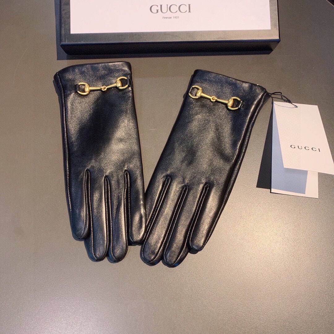 Gvc*1 Gloves With Hoursebit In Black