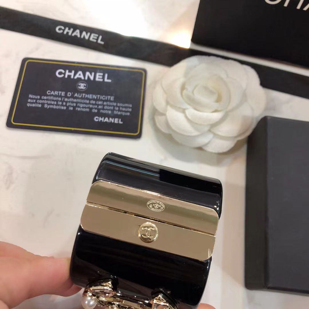 Ch**el Bracelet