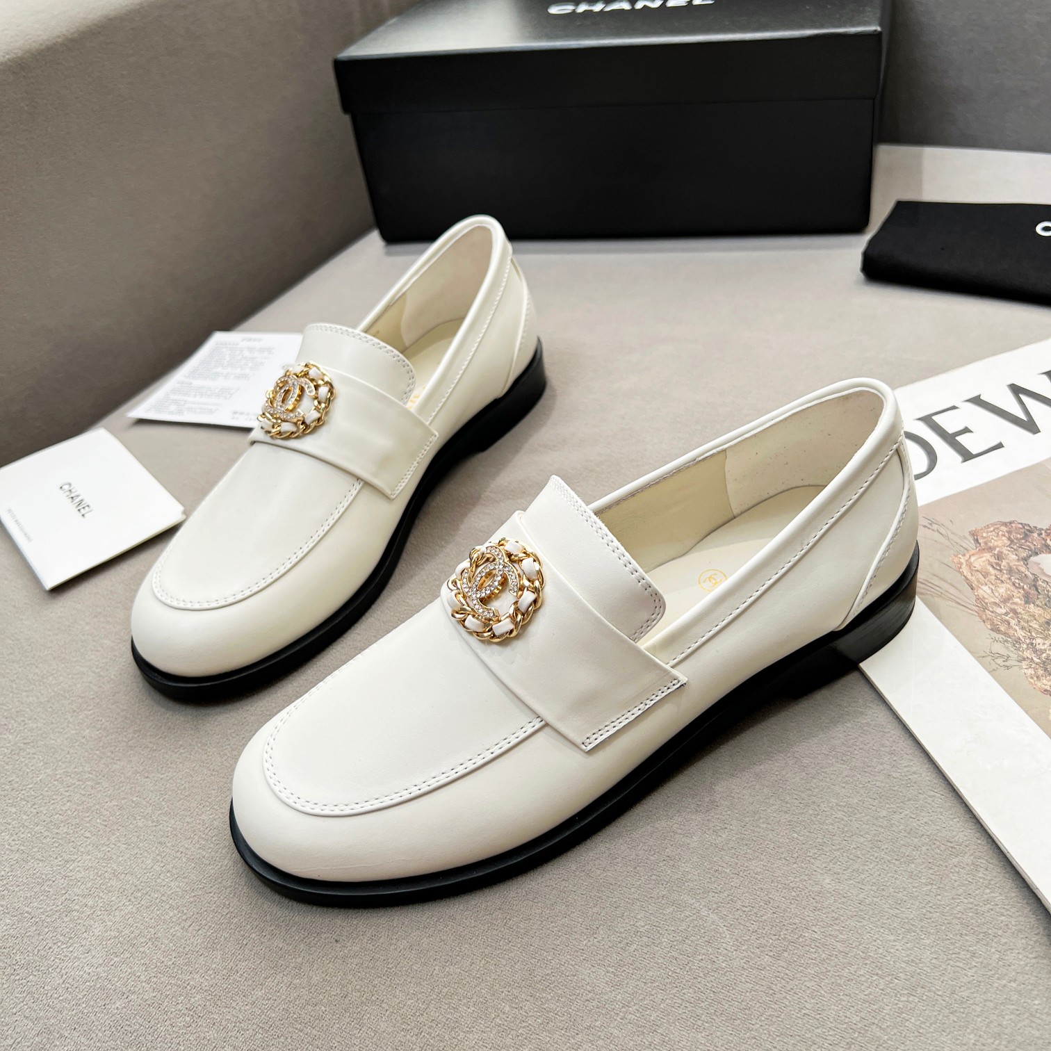 Ch**el Women’s Loafers White For Women