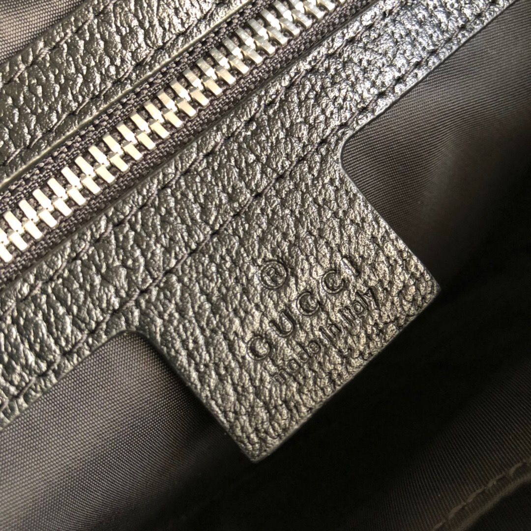 Gvc*1 Gvc*1 Off The Grid Belt Bag Black GG ECONYL® For Men 9.5in/24cm GG 631341 H9HBN 1000