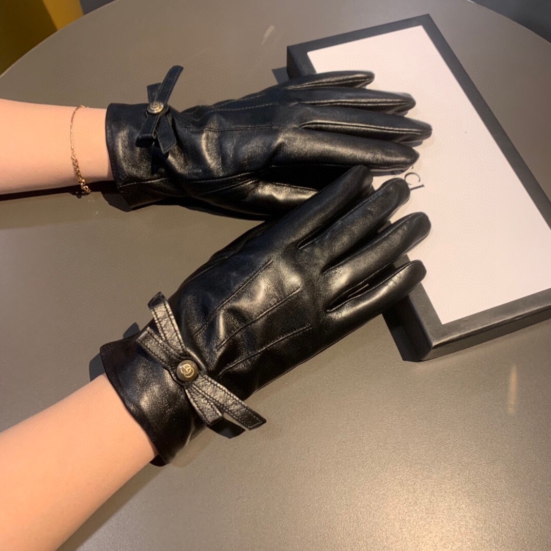 Gvc*1 Gloves With Signature Double G Motif In Black