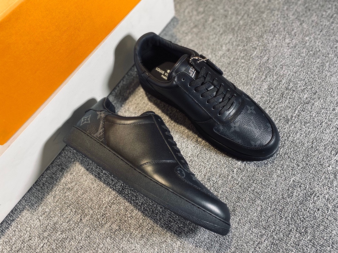 L0vis Vvtt0n Rivoli Sneaker Black For Men LV