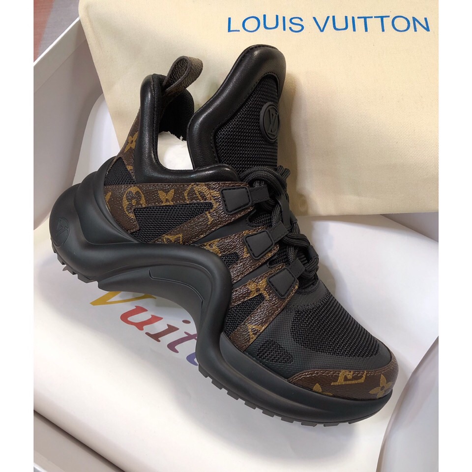 L0vis Vvtt0n Women’s LV Archlight Sneaker Black For Women LV 1A43LO
