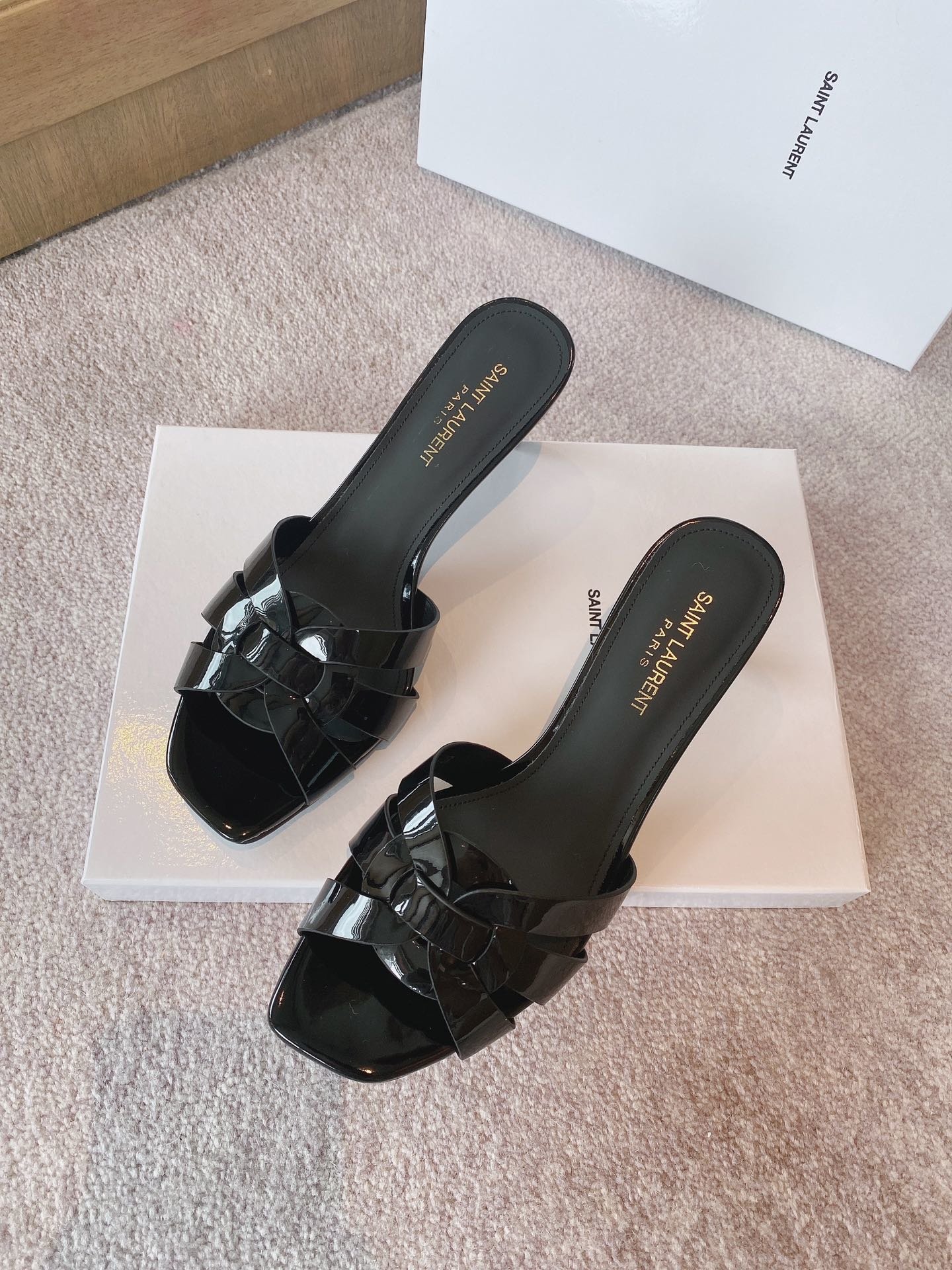 Sa1nt Lau*nt Women’s Tribute Heeled Mules Black For Women Y51 650986B8I001000