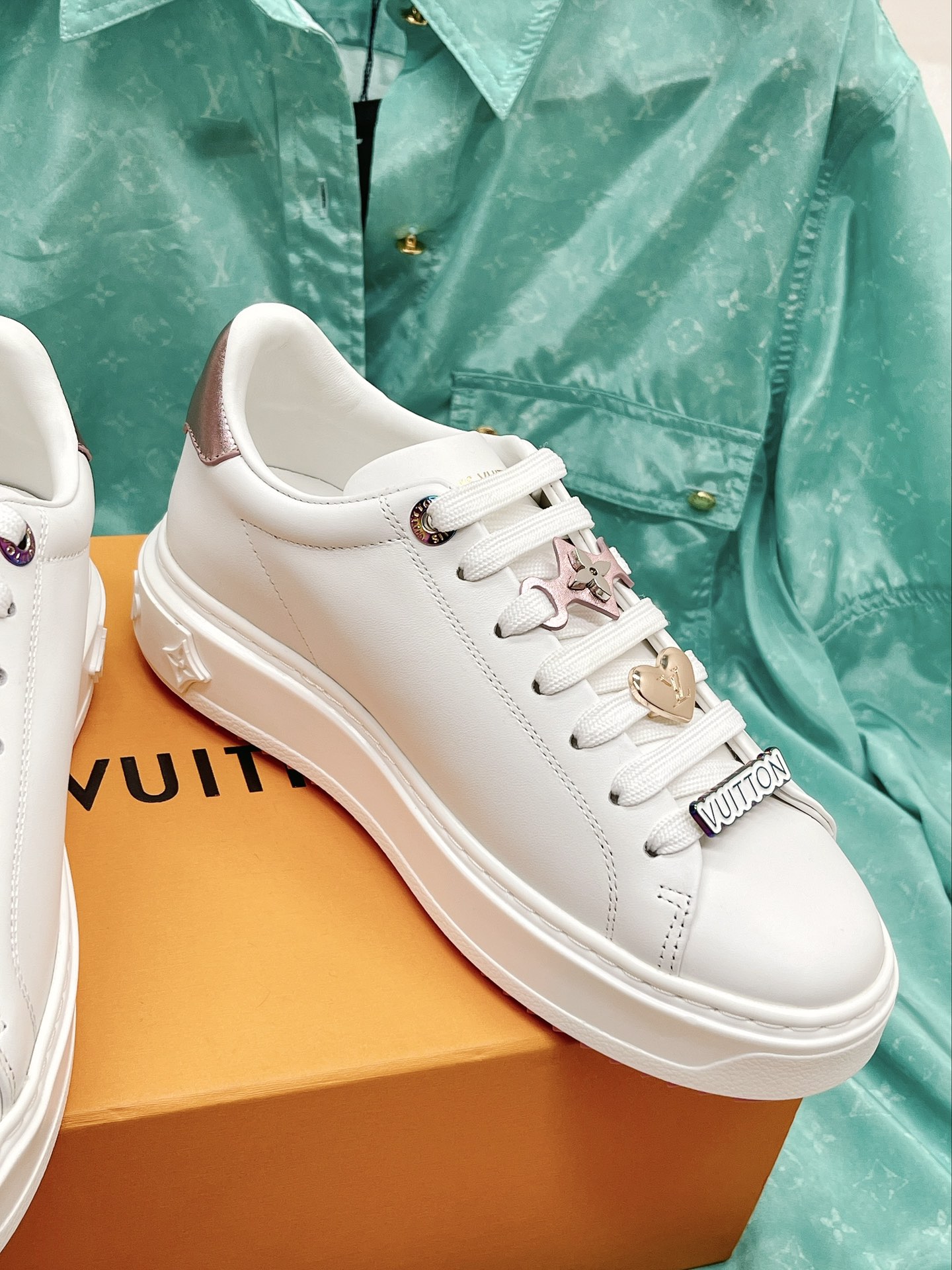 L0vis Vvtt0n Women’s Time Out Sneaker Pink For Women LV 1AADNC