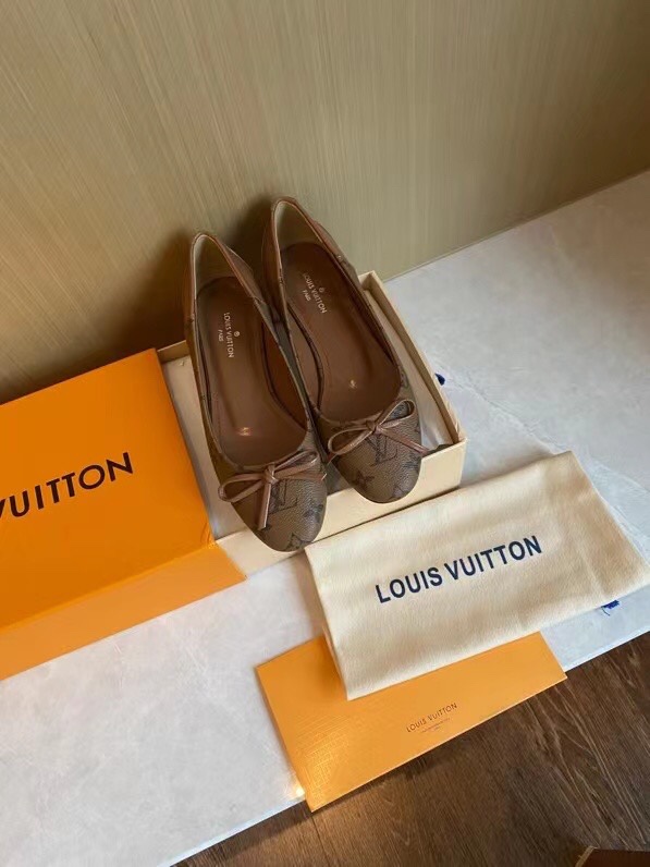 L0vis Vvtt0n Women’s Joy Ballerina Brown For Women LV