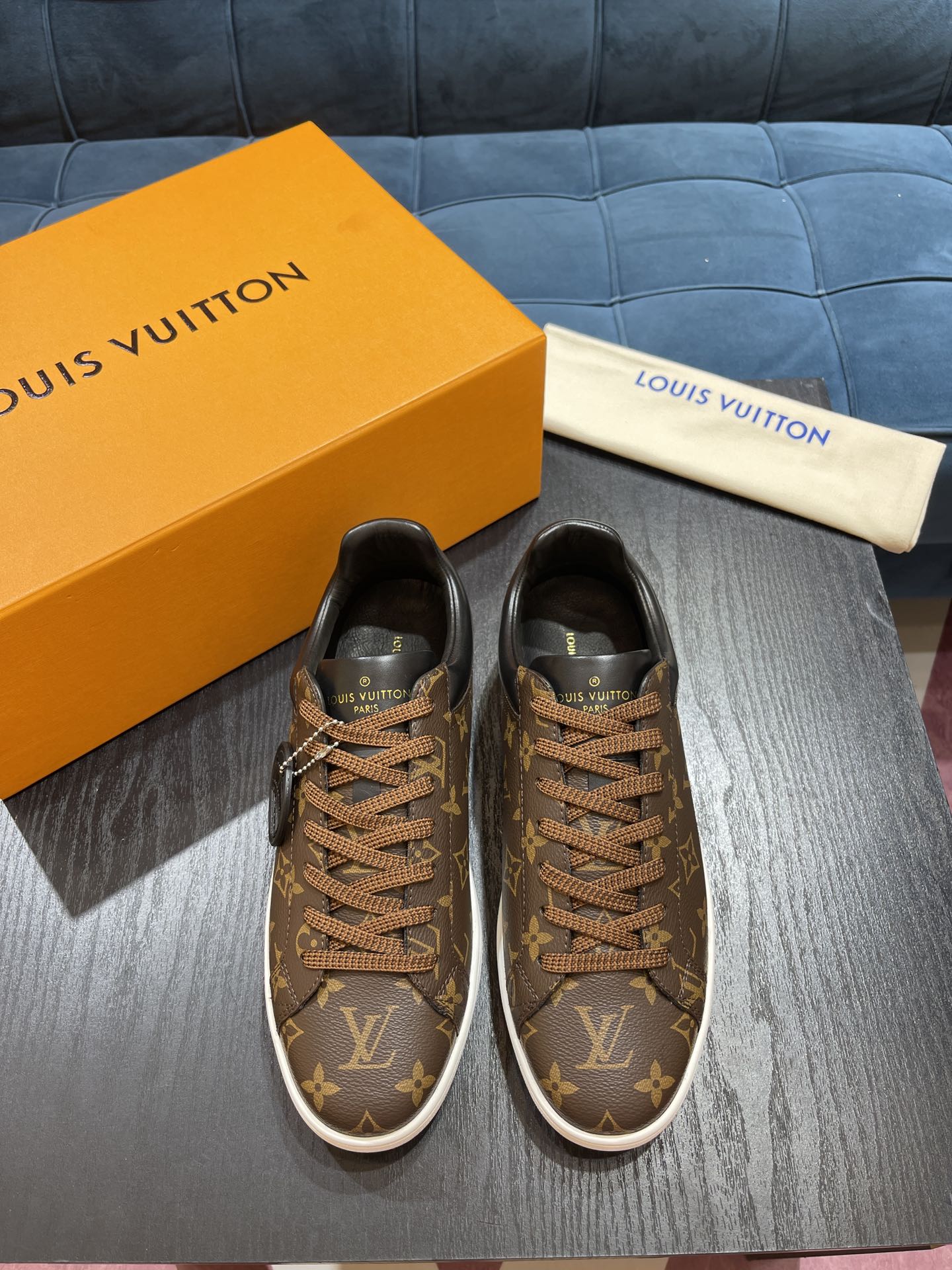 L0vis VuittionLuxembourg Sneaker Brown For Men LV 1A4PAF