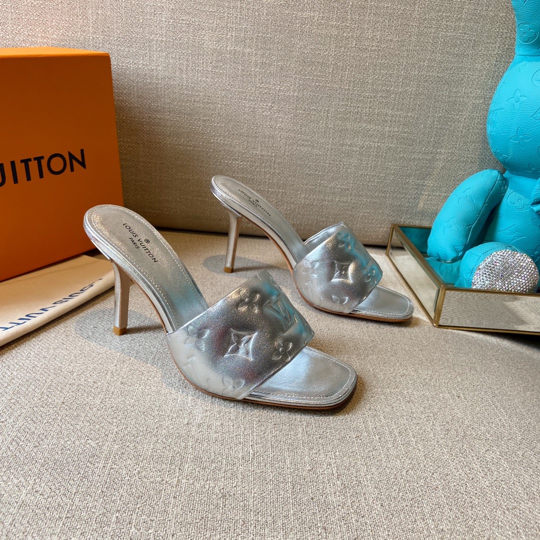 L0vis Vvtt0n Women’s Revival Mule Sliver For Women LV 1A9Q54