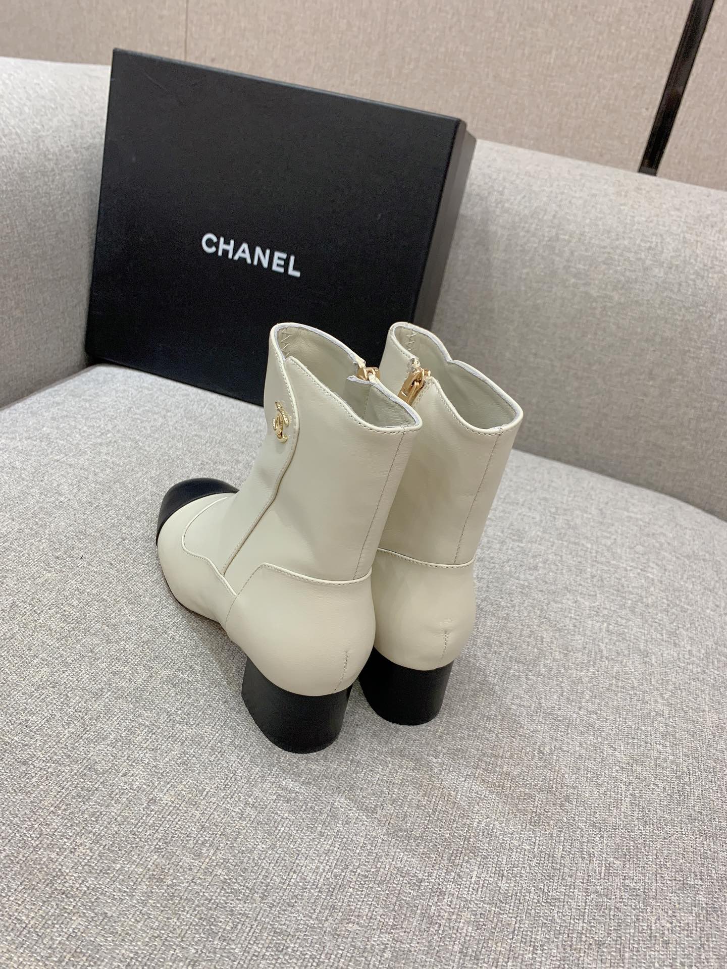 Ch**el Women’s Ankle Boots White For Women 2.2in/5.5cm