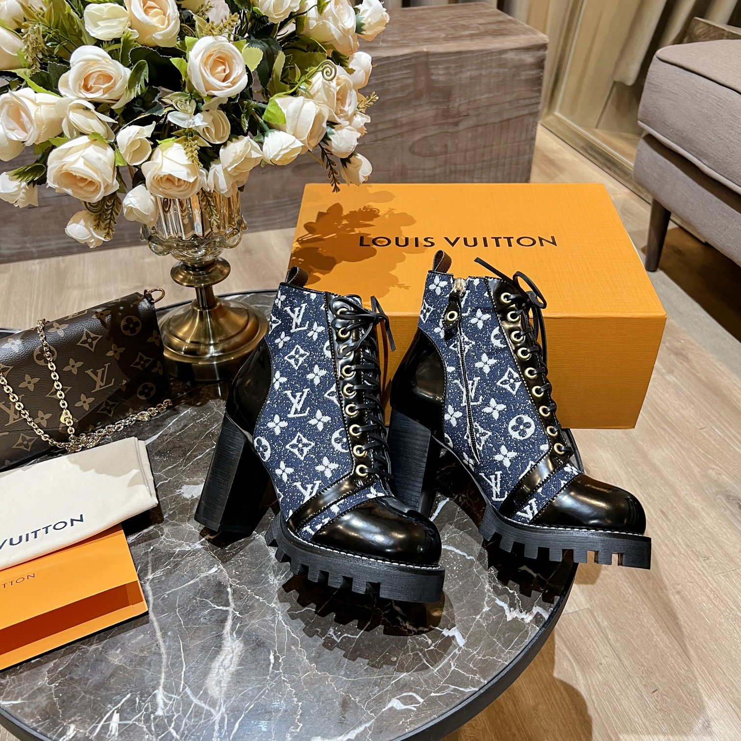L0vis Vvtt0n Women’s Star Trail Ankle Boots Blue For Women LV