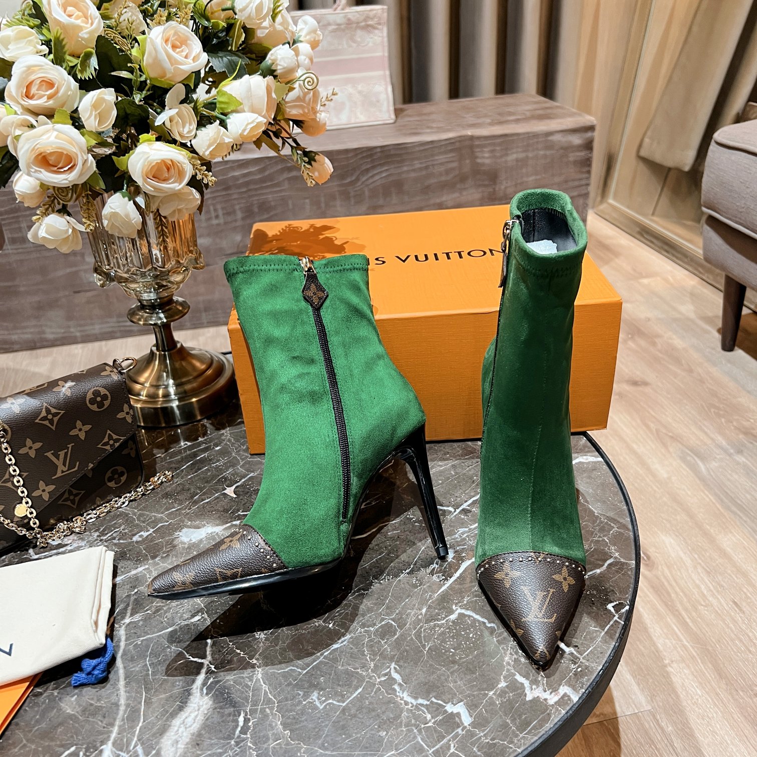 L0vis Vvtt0n Women’s Cherie Ankle Boots Green Women LV